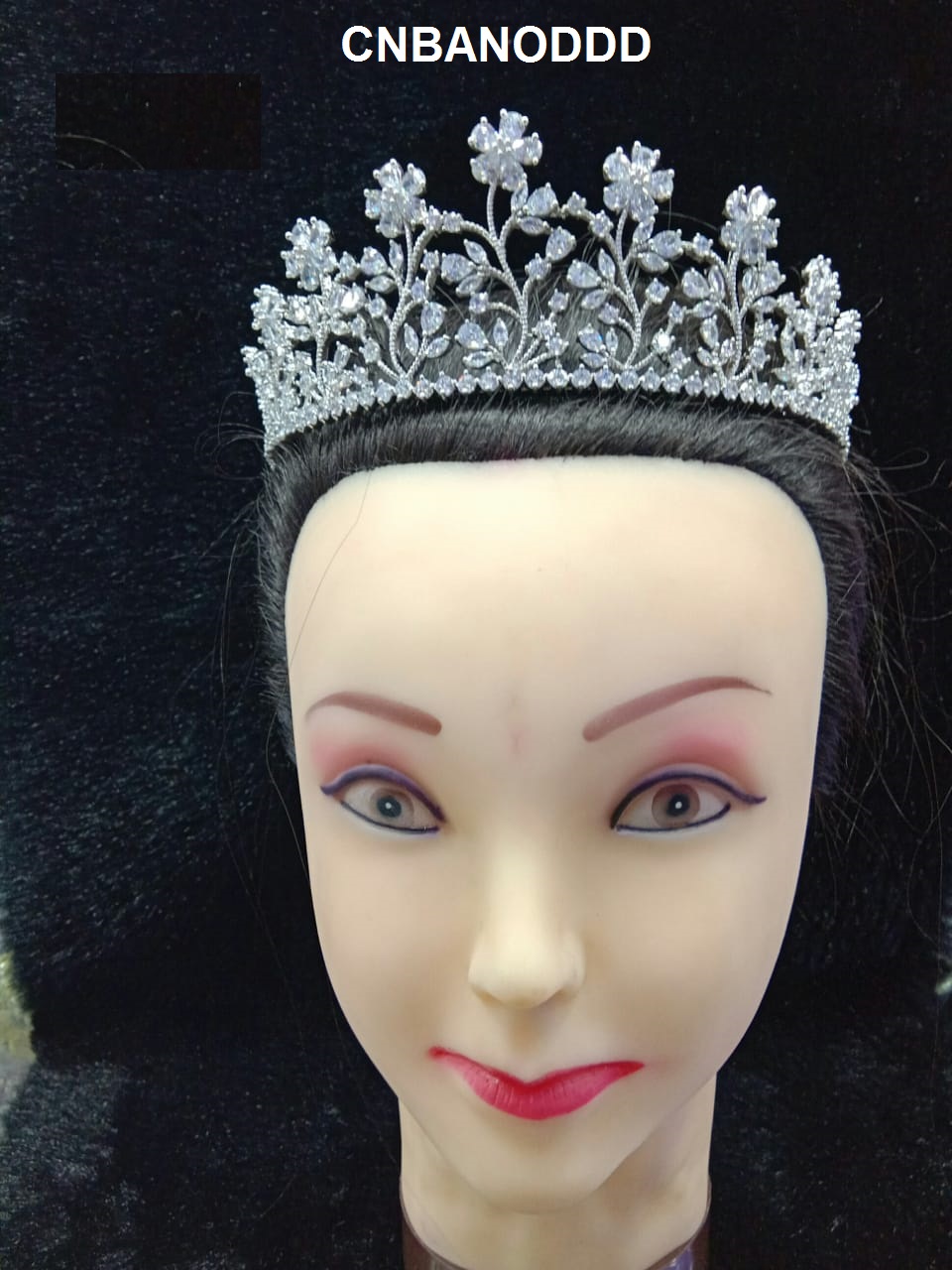 Tiara Artificial Jewellery Manufacturers and Wholesalers Suppliers in Mumbai,  India