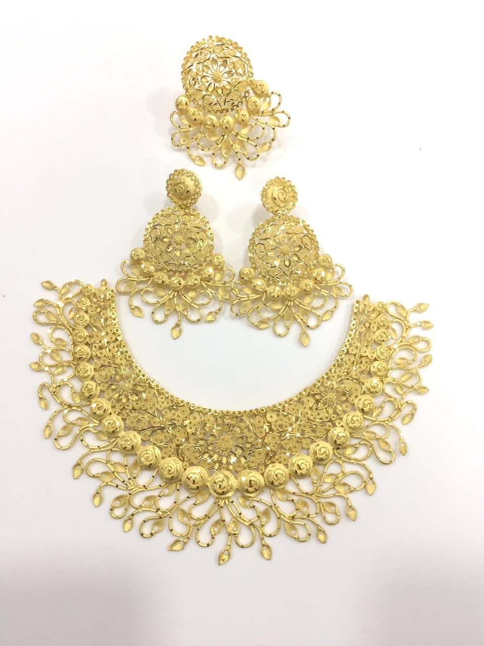 1 GM GOLD PLATED NECKLACE